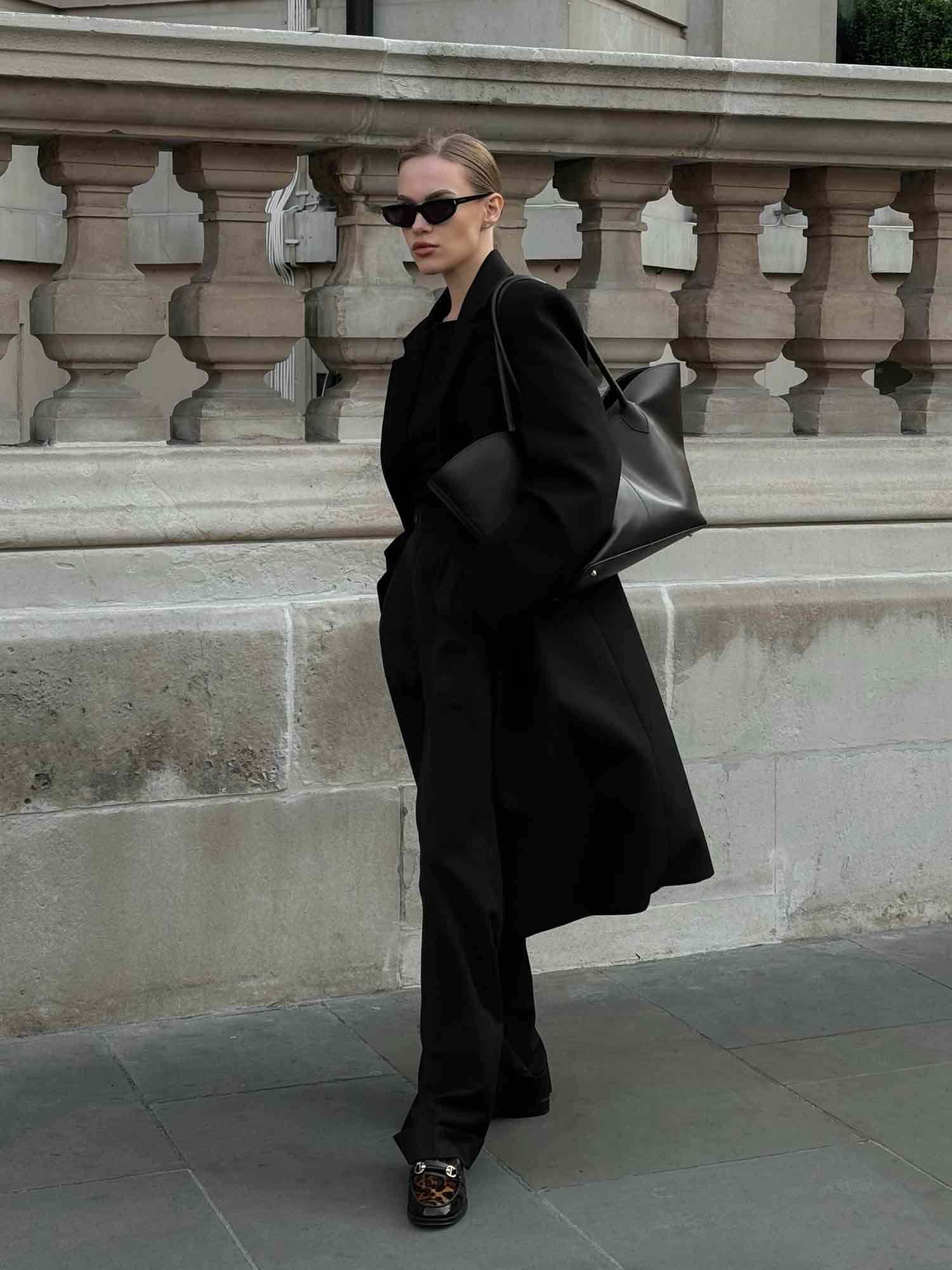 Pelle Calfskin Jet Black