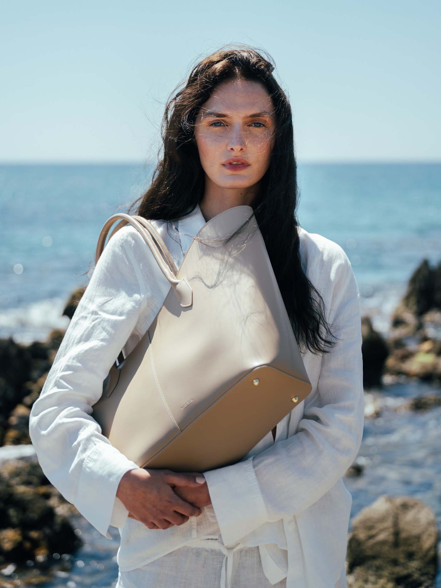 Pelle Calfskin Misty Beige